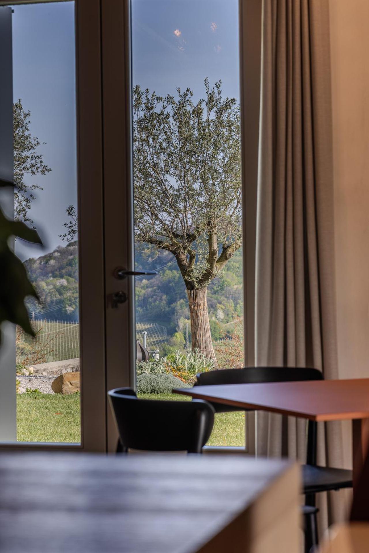 Tenuta Duchi Corbanus Corbanese ภายนอก รูปภาพ
